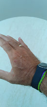 Lade das Bild in den Galerie-Viewer, Mückenblock Armband - Smartwatch