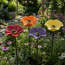 Lade das Bild in den Galerie-Viewer, Handgefertigte Hummelblumen – Wetterfeste Keramik-Tränken, 4er-Set