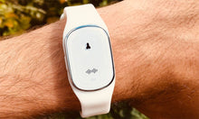 Lade das Bild in den Galerie-Viewer, Mückenblock Armband - Smartwatch