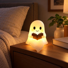 Carica l'immagine nel visualizzatore di Gallery, NachtGeist - Un piccolo fantasma che dona calore e luce
